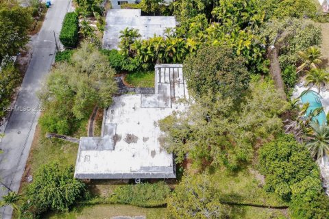 Villa ou maison à vendre à Miami, Floride: 2 chambres, 192.03 m2 № 2063080 - photo 29