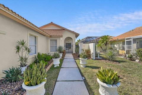 House in Bradenton, Florida 3 bedrooms, 150.87 sq.m. № 2116362 - photo 3