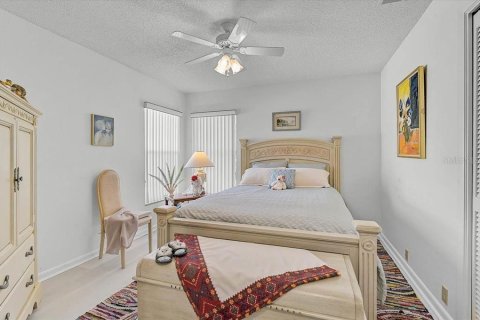 House in Bradenton, Florida 3 bedrooms, 150.87 sq.m. № 2116362 - photo 16