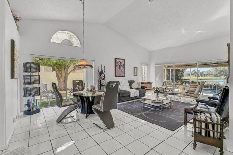 House in Bradenton, Florida 3 bedrooms, 150.87 sq.m. № 2116362 - photo 19