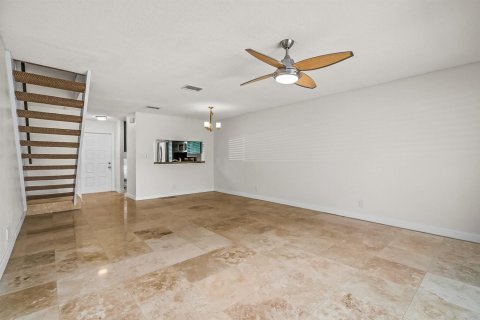 Adosado en alquiler en Oakland Park, Florida, 2 dormitorios, 90.86 m2 № 2078109 - foto 8