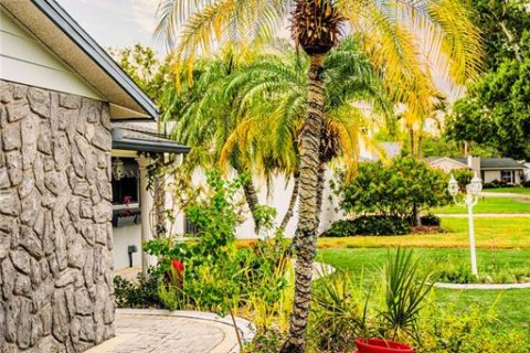 Casa en venta en Largo, Florida, 4 dormitorios, 167.97 m2 № 2224545 - foto 4