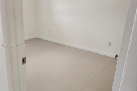 Copropriété à louer à Miami Beach, Floride: 1 chambre, 63.55 m2 № 1946409 - photo 17