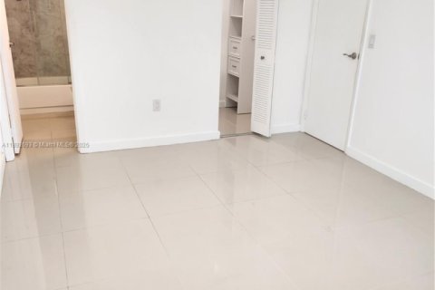 Copropriété à louer à Miami Beach, Floride: 1 chambre, 63.55 m2 № 1946409 - photo 19