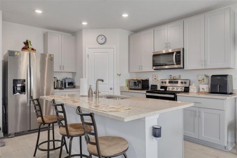 Villa ou maison à vendre à Zephyrhills, Floride: 3 chambres, 139.91 m2 № 1917952 - photo 11