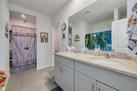 Villa ou maison à vendre à Zephyrhills, Floride: 3 chambres, 139.91 m2 № 1917952 - photo 18