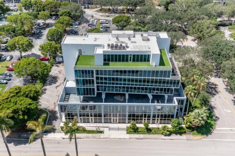 Commercial property in Doral, Florida № 2006088 - photo 14