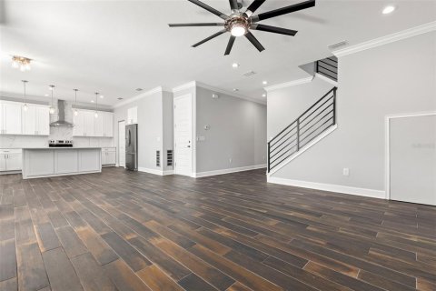 Casa en alquiler en Tampa, Florida, 4 dormitorios, 233.56 m2 № 1847278 - foto 9