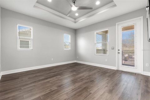 Casa en alquiler en Tampa, Florida, 4 dormitorios, 233.56 m2 № 1847278 - foto 11