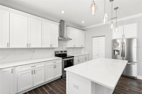 Casa en alquiler en Tampa, Florida, 4 dormitorios, 233.56 m2 № 1847278 - foto 8