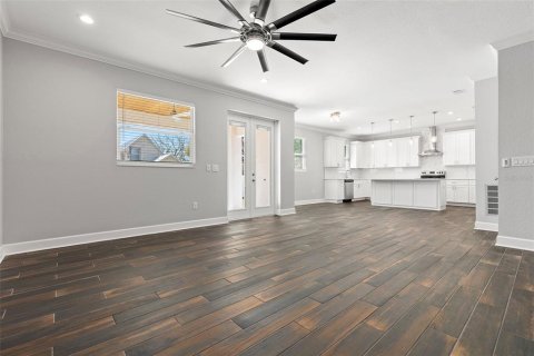 Casa en alquiler en Tampa, Florida, 4 dormitorios, 233.56 m2 № 1847278 - foto 4