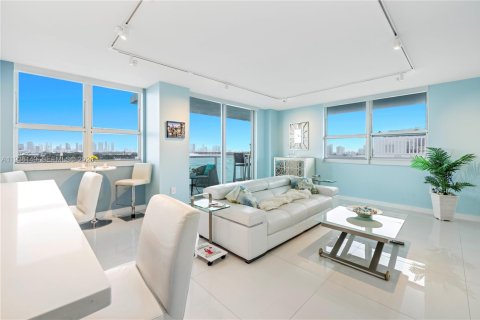 Copropriété à vendre à Miami Beach, Floride: 2 chambres, 106.56 m2 № 1994301 - photo 5