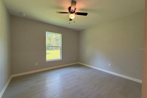 House in Dunnellon, Florida 3 bedrooms, 128.21 sq.m. № 1912645 - photo 6
