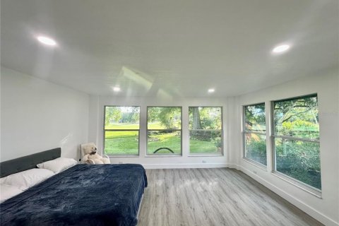 Casa en venta en Wesley Chapel, Florida, 6 dormitorios, 348.01 m2 № 2217252 - foto 8