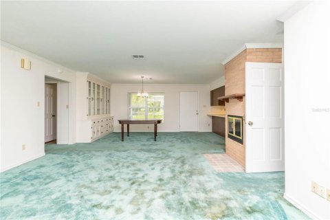 House in Brooksville, Florida 2 bedrooms, 176.7 sq.m. № 1217893 - photo 11