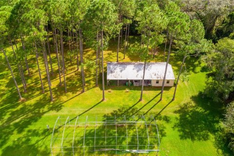 House in Brooksville, Florida 2 bedrooms, 176.7 sq.m. № 1217893 - photo 6