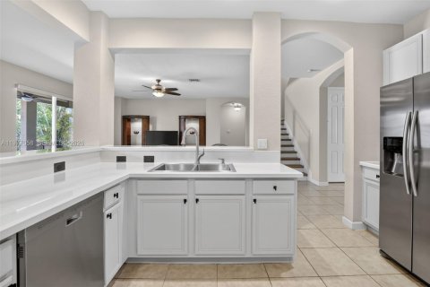 Casa en venta en Weston, Florida, 5 dormitorios, 392.51 m2 № 2052676 - foto 6