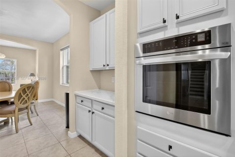 Casa en venta en Weston, Florida, 5 dormitorios, 392.51 m2 № 2052676 - foto 7