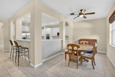 Casa en venta en Weston, Florida, 5 dormitorios, 392.51 m2 № 2052676 - foto 20