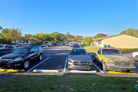 Купить таунхаус в Хомстед, Флорида 2 спальни, 85.47м2, № 2024297 - фото 21