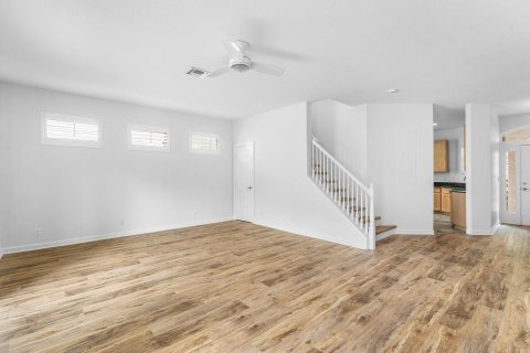 Touwnhouse à vendre à Palm Beach Gardens, Floride: 3 chambres, 158.49 m2 № 2077787 - photo 6