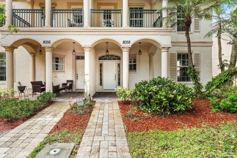 Touwnhouse à vendre à Palm Beach Gardens, Floride: 3 chambres, 158.49 m2 № 2077787 - photo 3