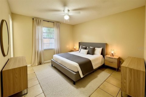 Villa ou maison à louer à Orlando, Floride: 3 chambres, 101.08 m2 № 2117867 - photo 14