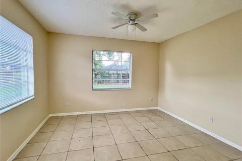 Villa ou maison à louer à Orlando, Floride: 3 chambres, 101.08 m2 № 2117867 - photo 9