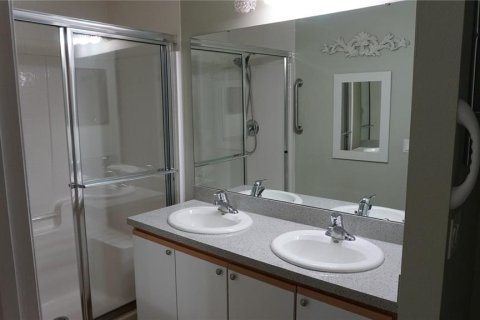 House in Poinciana, Florida 2 bedrooms, 115.2 sq.m. № 1855637 - photo 17