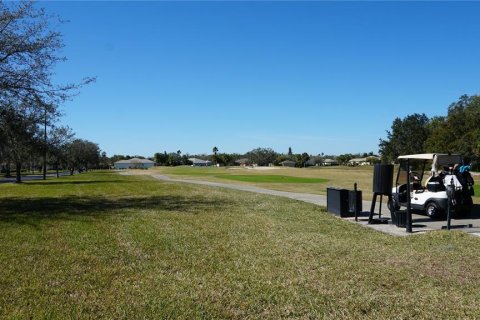House in Poinciana, Florida 2 bedrooms, 115.2 sq.m. № 1855637 - photo 24