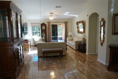 House in Poinciana, Florida 2 bedrooms, 115.2 sq.m. № 1855637 - photo 14