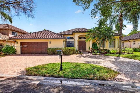 Villa ou maison à vendre à Pembroke Pines, Floride: 5 chambres, 327.57 m2 № 2060752 - photo 11
