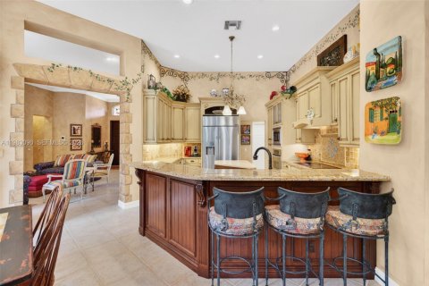 Villa ou maison à vendre à Pembroke Pines, Floride: 5 chambres, 327.57 m2 № 2060752 - photo 29