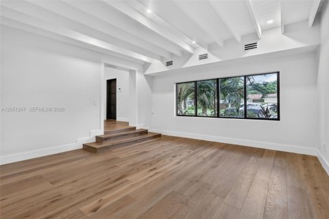 Villa ou maison à vendre à Miami Shores, Floride: 4 chambres, 155.43 m2 № 2250964 - photo 10