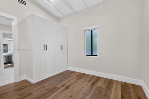 Villa ou maison à vendre à Miami Shores, Floride: 4 chambres, 155.43 m2 № 2250964 - photo 19