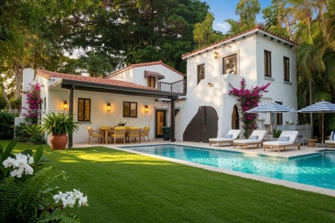 Villa ou maison à Miami Shores, Floride 4 chambres, 155.43 m2 № 2250964