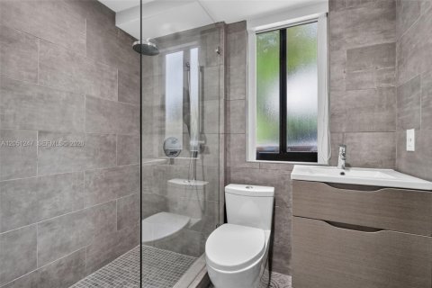 Villa ou maison à vendre à Miami Shores, Floride: 4 chambres, 155.43 m2 № 2250964 - photo 25