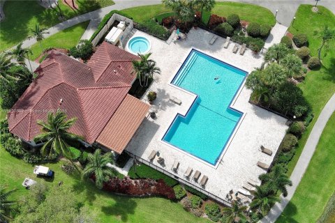 Condo in Delray Beach, Florida, 1 bedroom  № 1992767 - photo 16