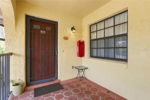 Condo in Crystal River, Florida, 2 bedrooms  № 2321304 - photo 3
