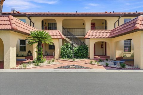 Condo in Crystal River, Florida, 2 bedrooms  № 2321304
