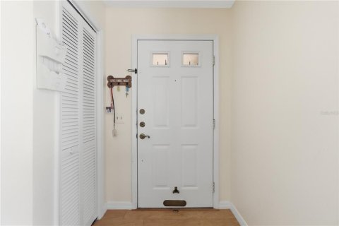 Condo in Crystal River, Florida, 2 bedrooms  № 2321304 - photo 4