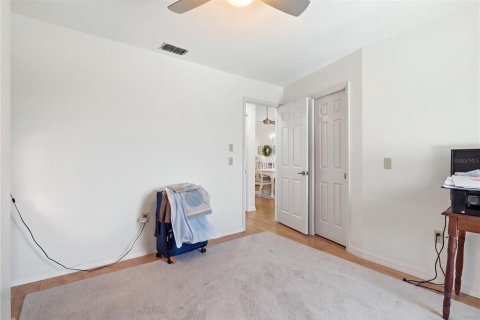 Condo in Crystal River, Florida, 2 bedrooms  № 2321304 - photo 28