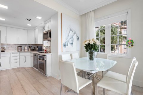 Copropriété à louer à Miami Beach, Floride: 3 chambres, 190.36 m2 № 1859297 - photo 8