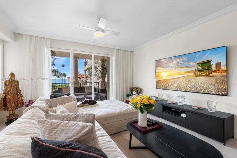 Copropriété à louer à Miami Beach, Floride: 3 chambres, 190.36 m2 № 1859297 - photo 2