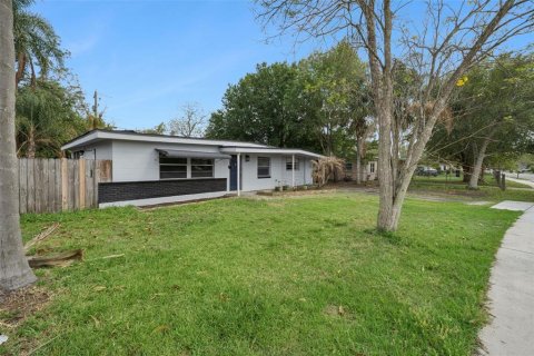 Villa ou maison à vendre à Altamonte Springs, Floride: 3 chambres, 151.99 m2 № 2196979 - photo 4