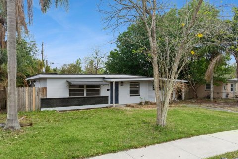 Villa ou maison à vendre à Altamonte Springs, Floride: 3 chambres, 151.99 m2 № 2196979 - photo 3