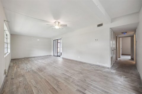 Villa ou maison à vendre à Altamonte Springs, Floride: 3 chambres, 151.99 m2 № 2196979 - photo 11