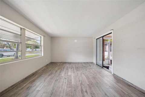 Villa ou maison à vendre à Altamonte Springs, Floride: 3 chambres, 151.99 m2 № 2196979 - photo 24