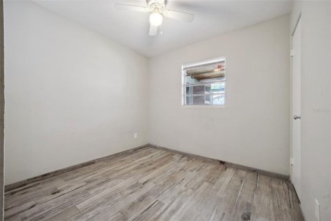 Villa ou maison à vendre à Altamonte Springs, Floride: 3 chambres, 151.99 m2 № 2196979 - photo 17