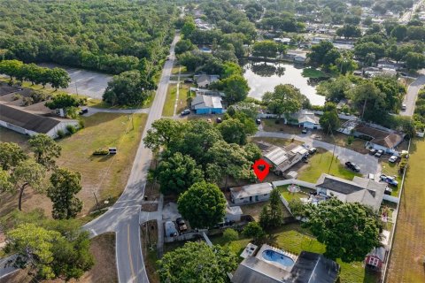House in Largo, Florida 26.01 sq.m. № 2114659 - photo 22